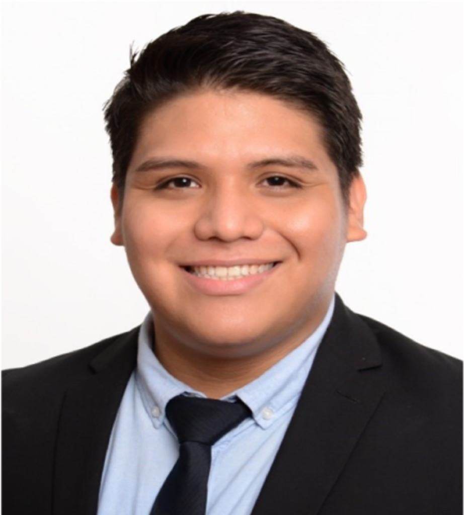 ¡Celebremos a nuestros egresados ULCB!