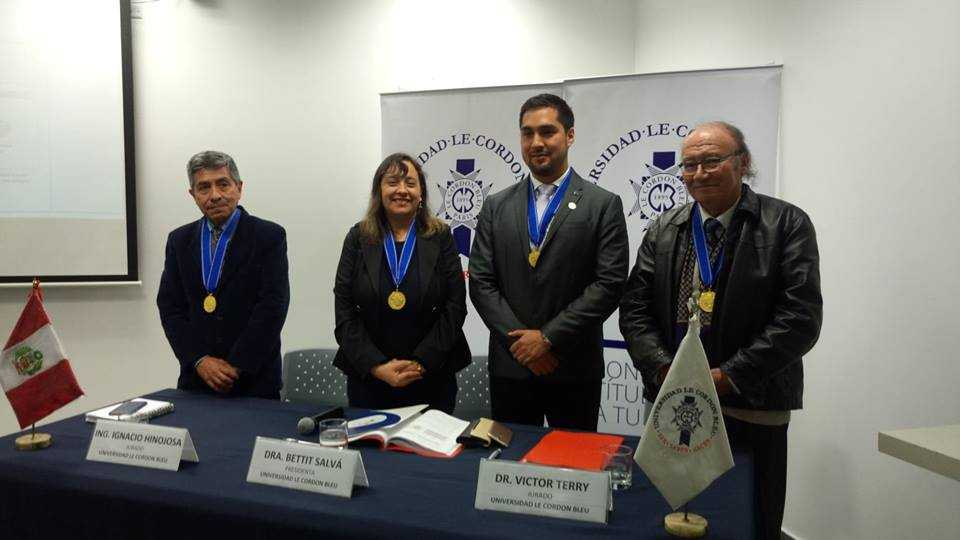 Alfonso Vargas Huaco sustentó satisfactoriamente su tesis para la obtención del título de ingeniero en industrias alimentarias